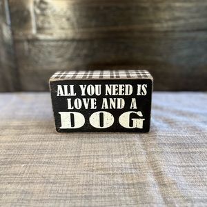❤️🐶Small wooden sign.
